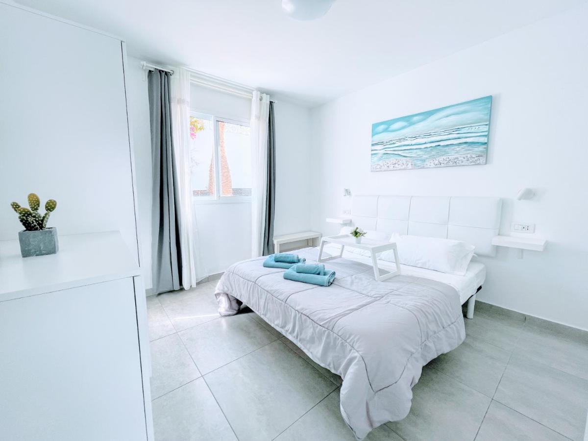Appartement Blue Island Pool View & Wi-Fi By Irent Fuerteventura à Corralejo Extérieur photo