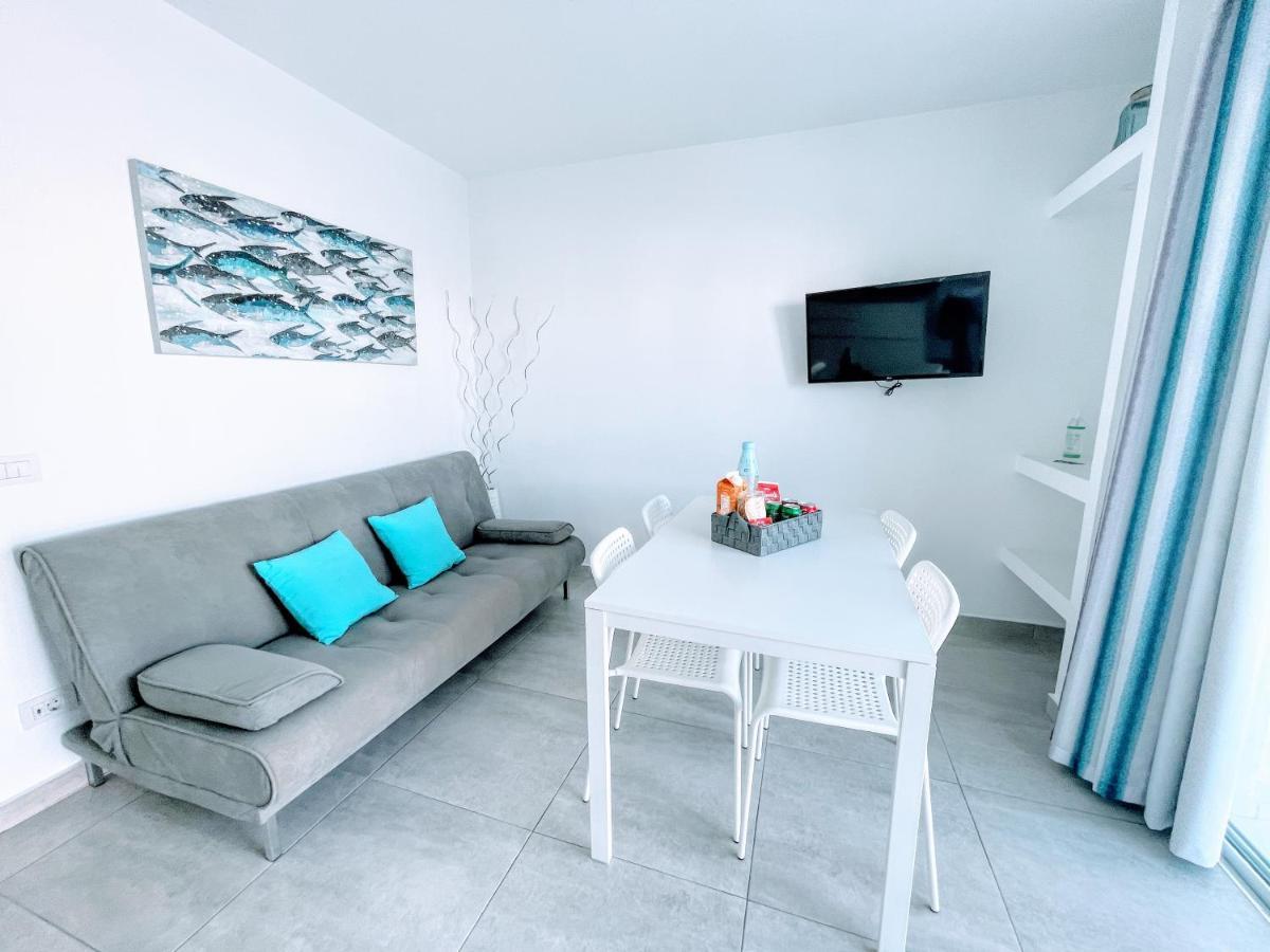 Appartement Blue Island Pool View & Wi-Fi By Irent Fuerteventura à Corralejo Extérieur photo
